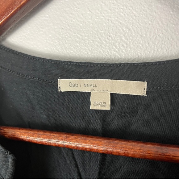 Gap 3/4 sleeve navy tshirt - Picture 3 of 5